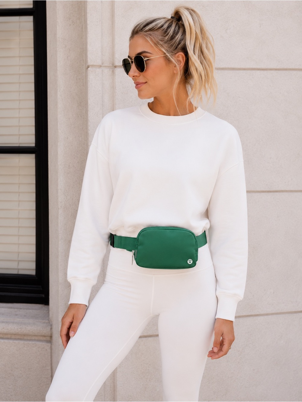 NWT Lululemon Everywhere Belt Bag 1L Emerald Green - Picture 3 of 9